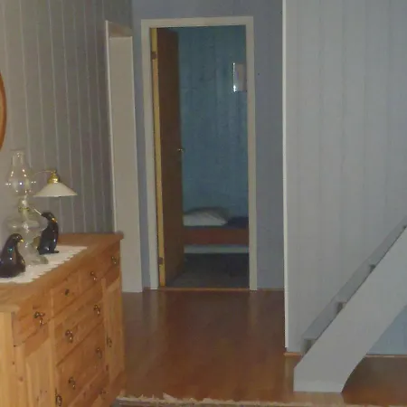 4 Person In * Egersund